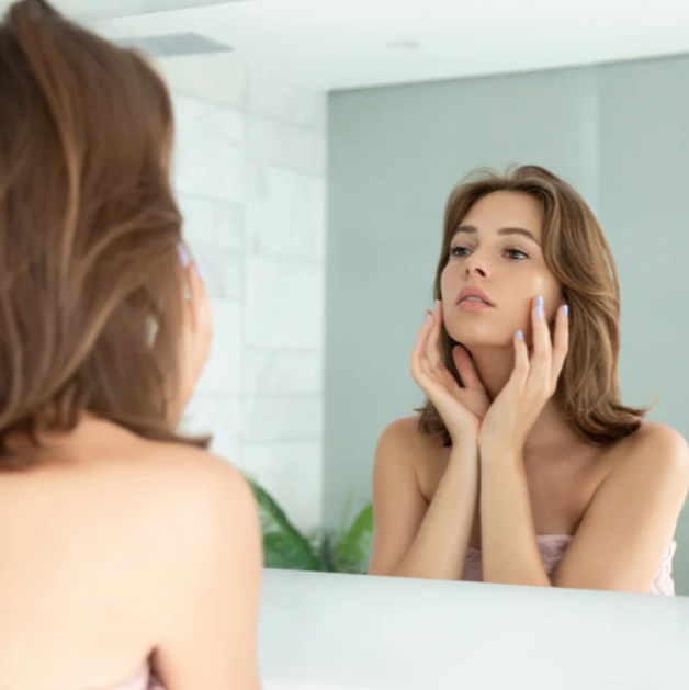 Why We Look Attractive in the Mirror While Ugly in Photos?